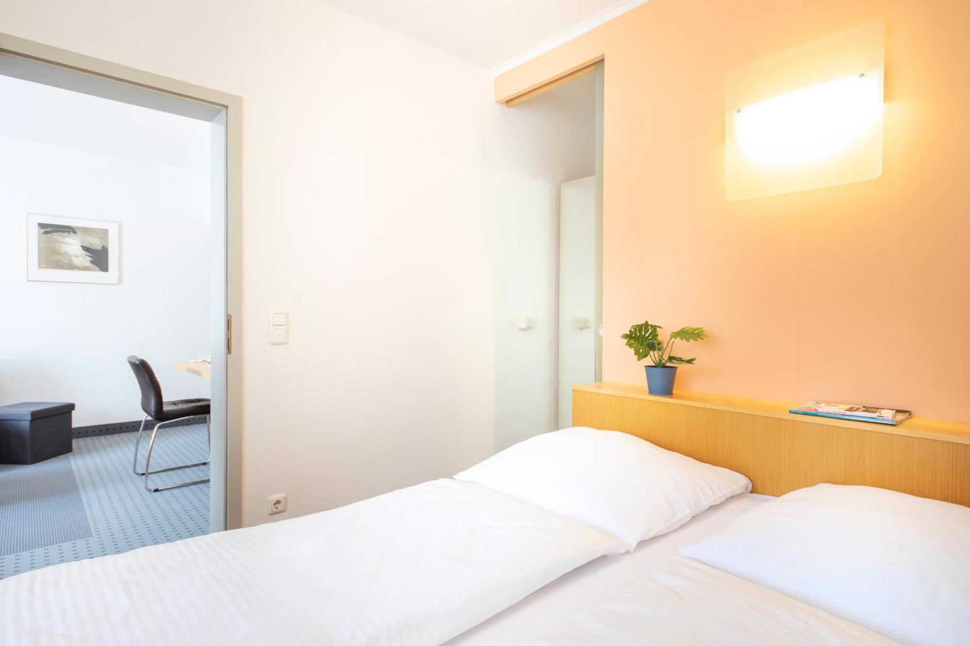 Achat Hotel Suhl Extérieur photo