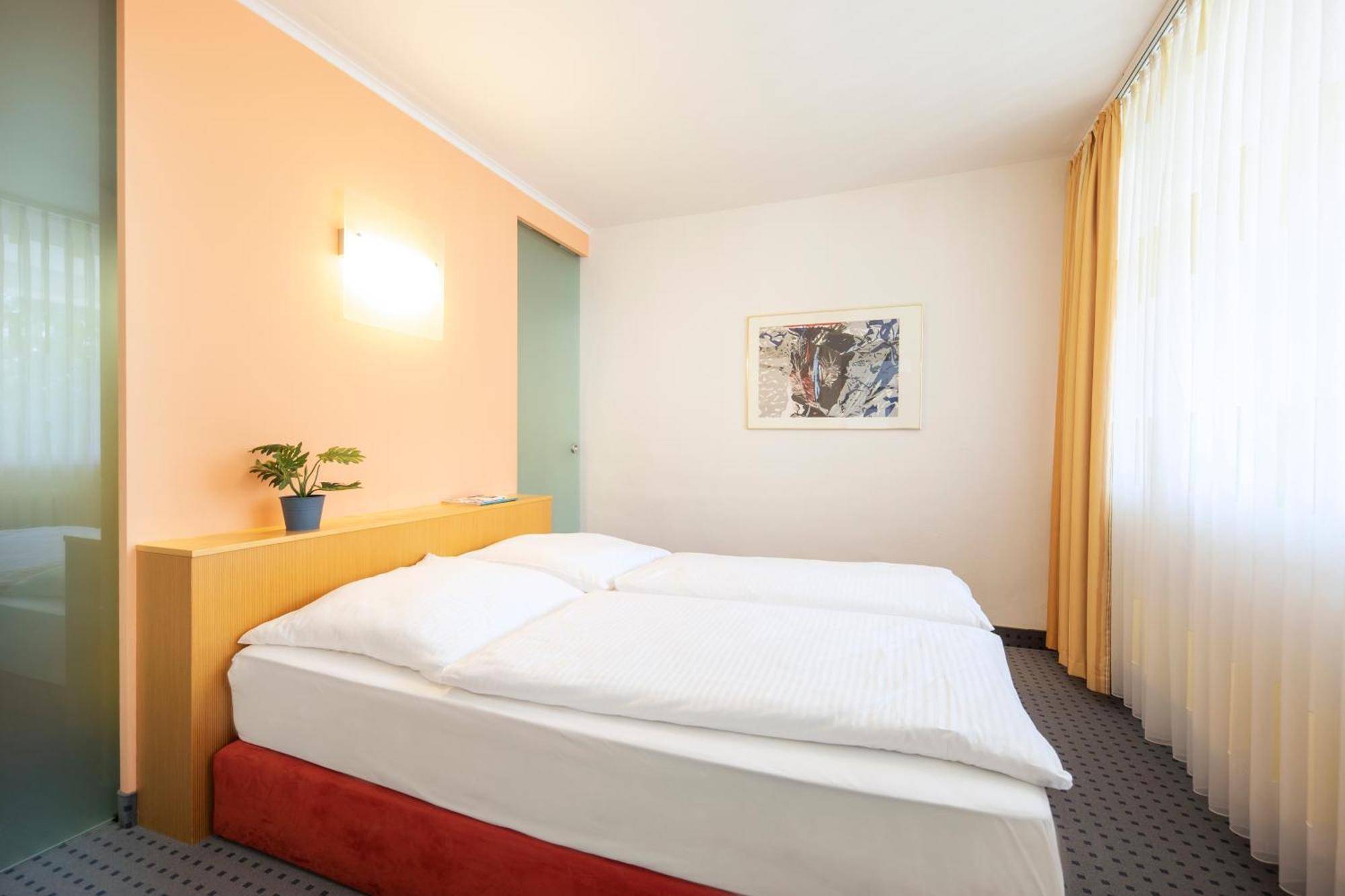 Achat Hotel Suhl Extérieur photo