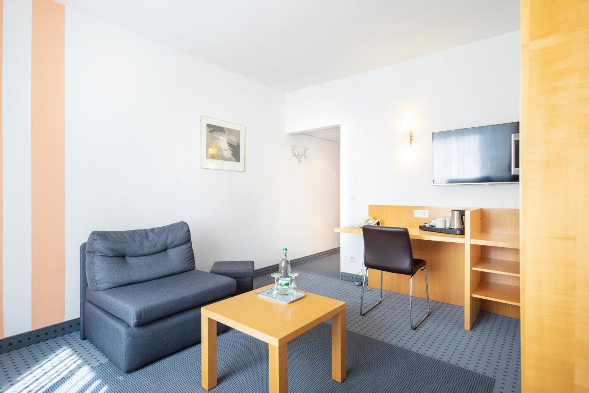 Achat Hotel Suhl Extérieur photo