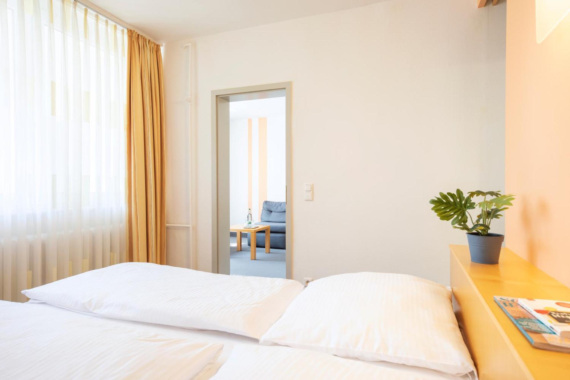 Achat Hotel Suhl Extérieur photo
