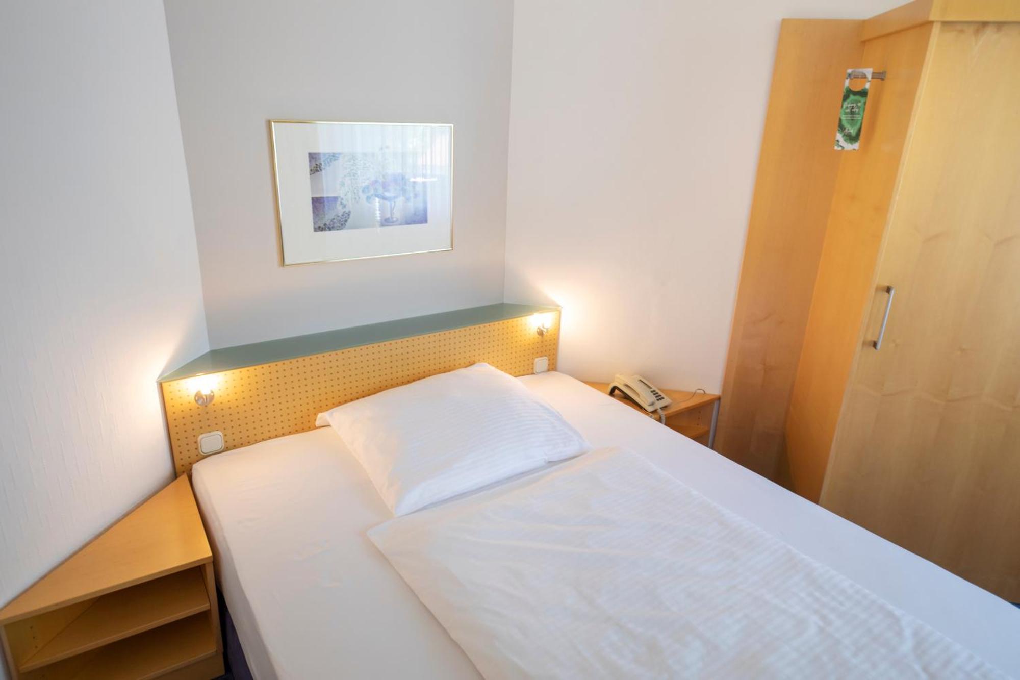Achat Hotel Suhl Extérieur photo